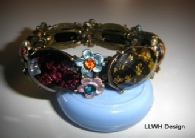 Glitter and small flower bangle