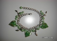 Green heart charm bracelet